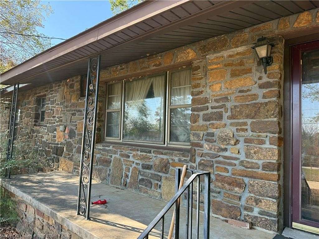 5 Acres of Land with Home for Auction in Alma, Arkansas