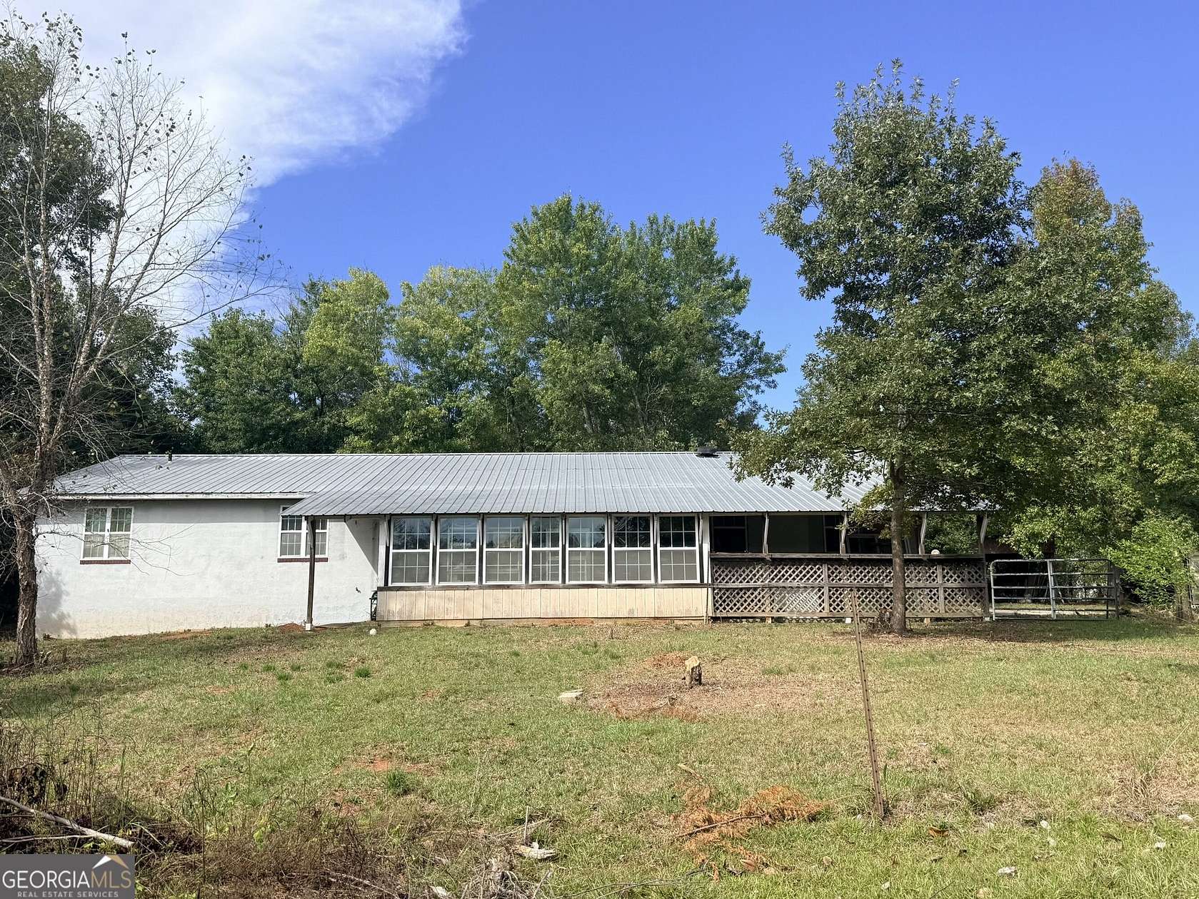 14 Acres of Land with Home for Sale in Williamson, Georgia
