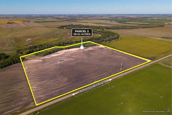38.5 Acres of Land for Auction in Valley Center, Kansas
