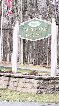 0.51 Acres of Residential Land for Sale in Lackawaxen, Pennsylvania