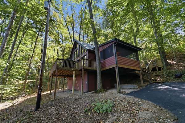 1.77 Acres of Land with Home for Sale in Stanton, Kentucky
