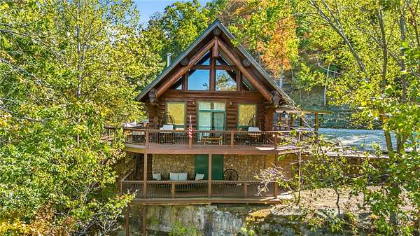 18.1 Acres of Land with Home for Sale in Eureka Springs, Arkansas