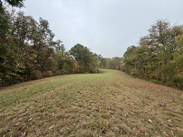 5 Acres of Residential Land for Sale in Irvine, Kentucky