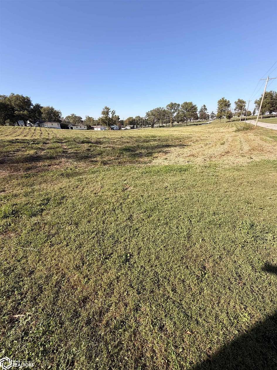 0.9 Acres of Land for Sale in Shenandoah, Iowa