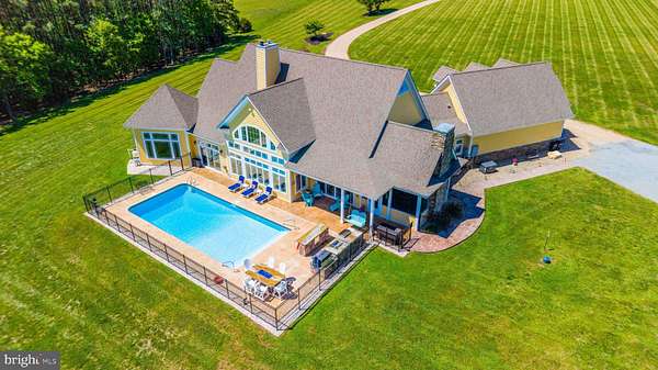 20 Acres of Recreational Land with Home for Sale in Goode, Virginia