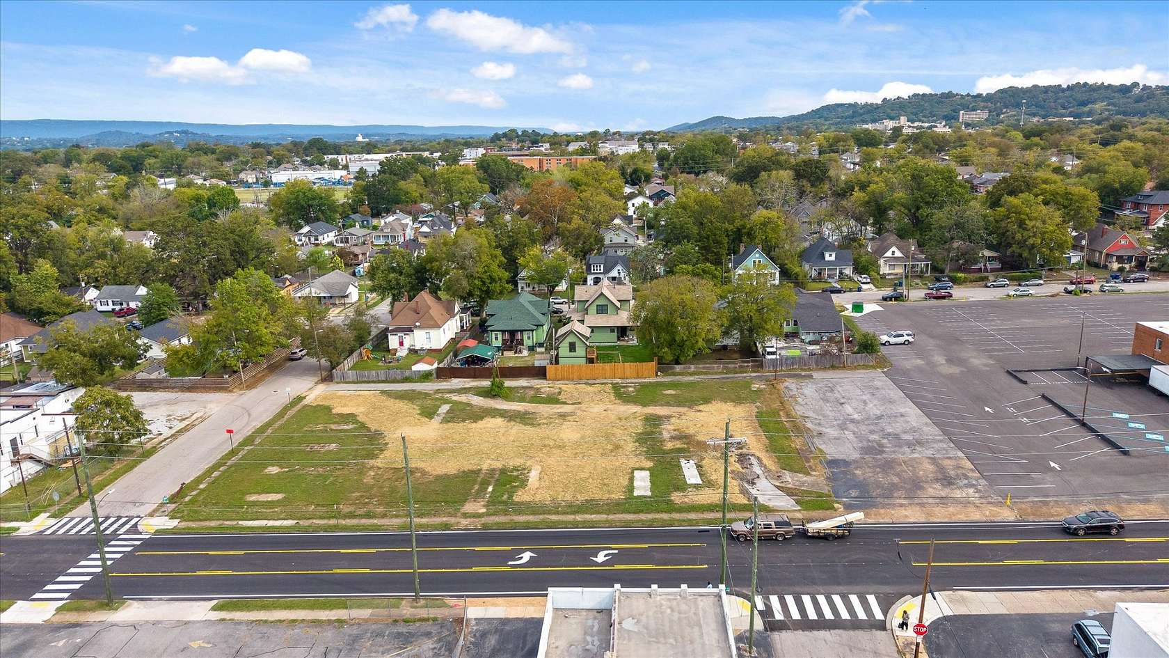 0.81 Acres of Commercial Land for Sale in Chattanooga, Tennessee