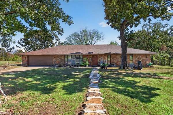 30 Acres of Land with Home for Sale in McCurtain, Oklahoma