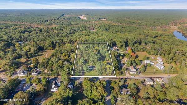2 Acres of Improved Commercial Land for Sale in Jackson Township, New Jersey