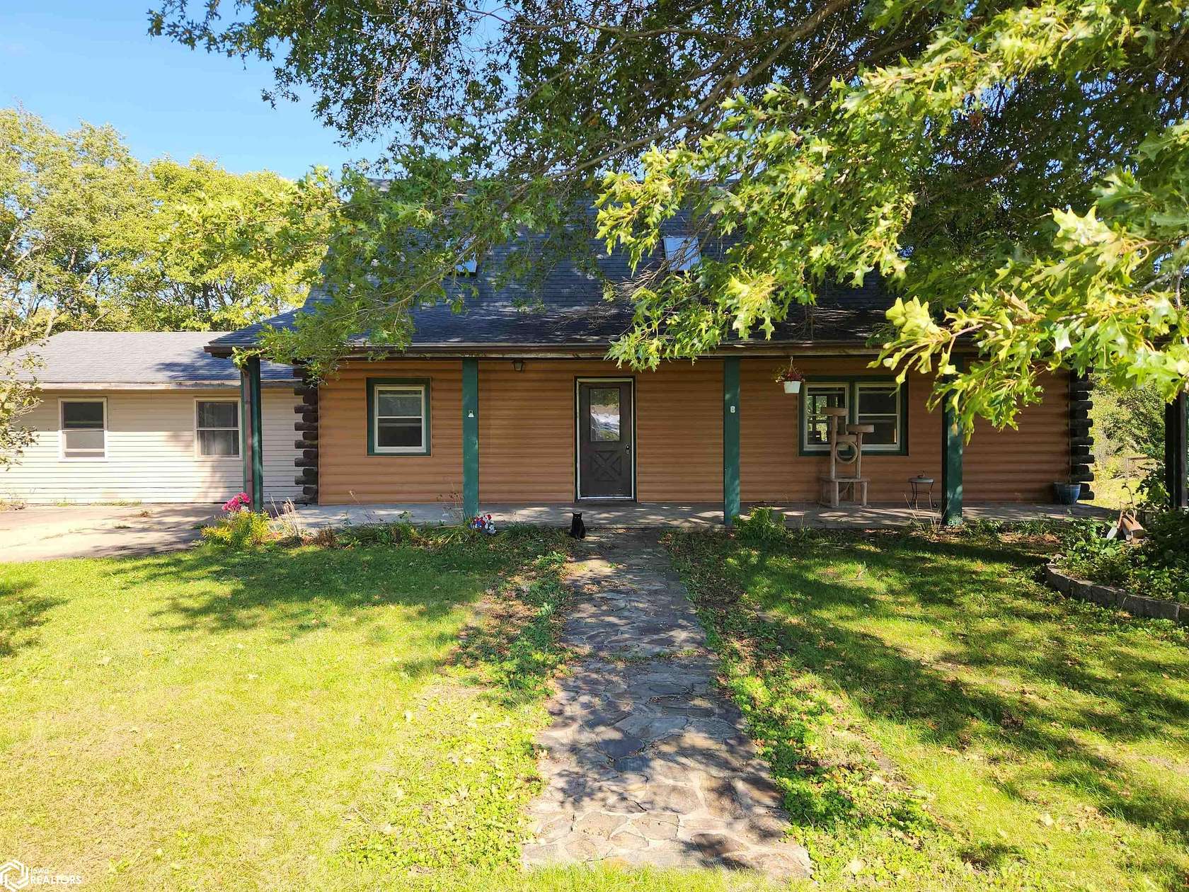 5 Acres of Land with Home for Sale in Montour, Iowa