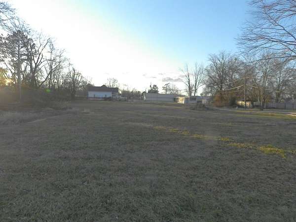 0.79 Acres of Residential Land for Sale in Harrisburg, Illinois