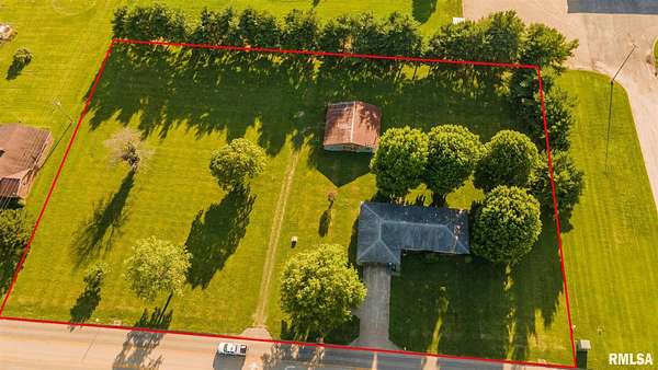 2.57 Acres of Mixed-Use Land for Sale in Marion, Illinois