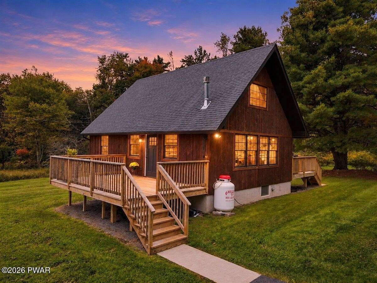 1.77 Acres of Land with Home for Sale in Milford, Pennsylvania