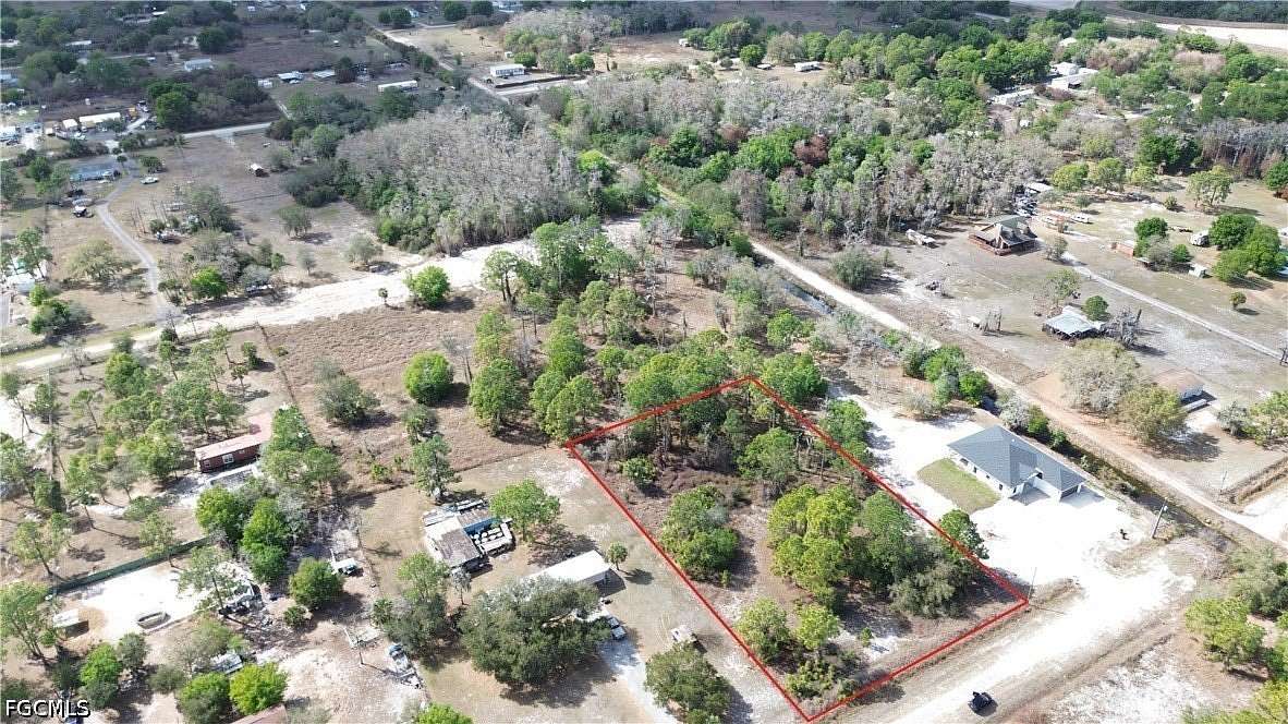 1.25 Acres of Land for Sale in Clewiston, Florida