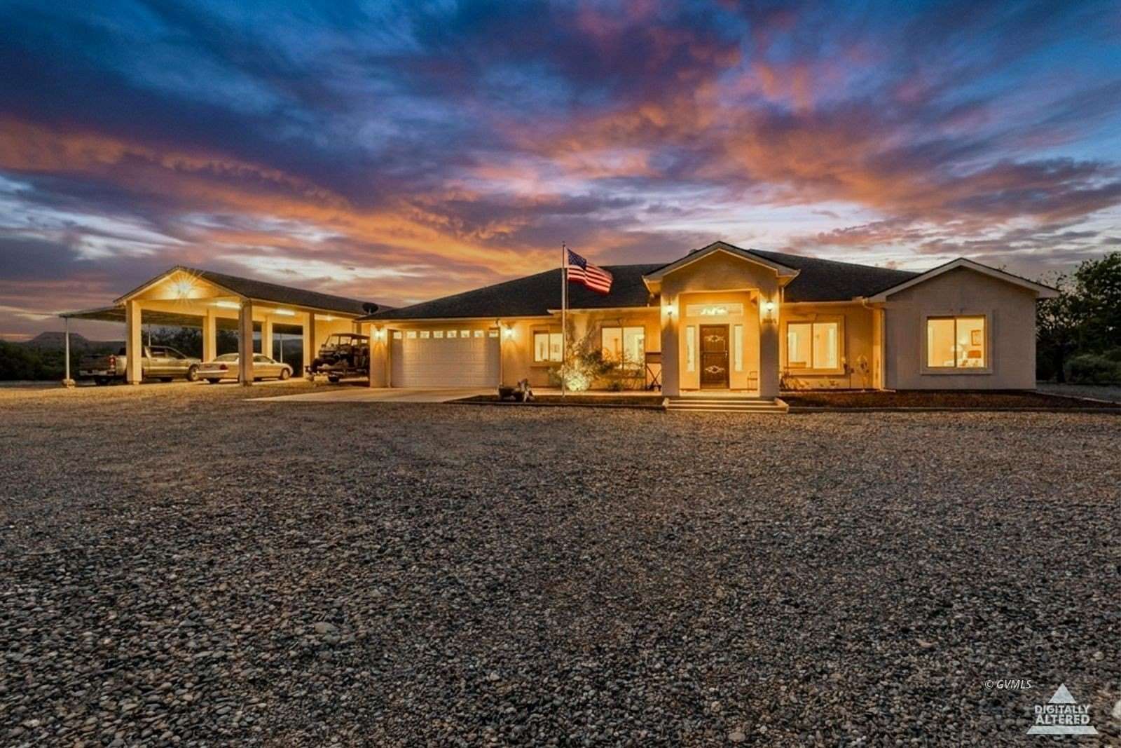 4.23 Acres of Land with Home for Sale in Thatcher, Arizona