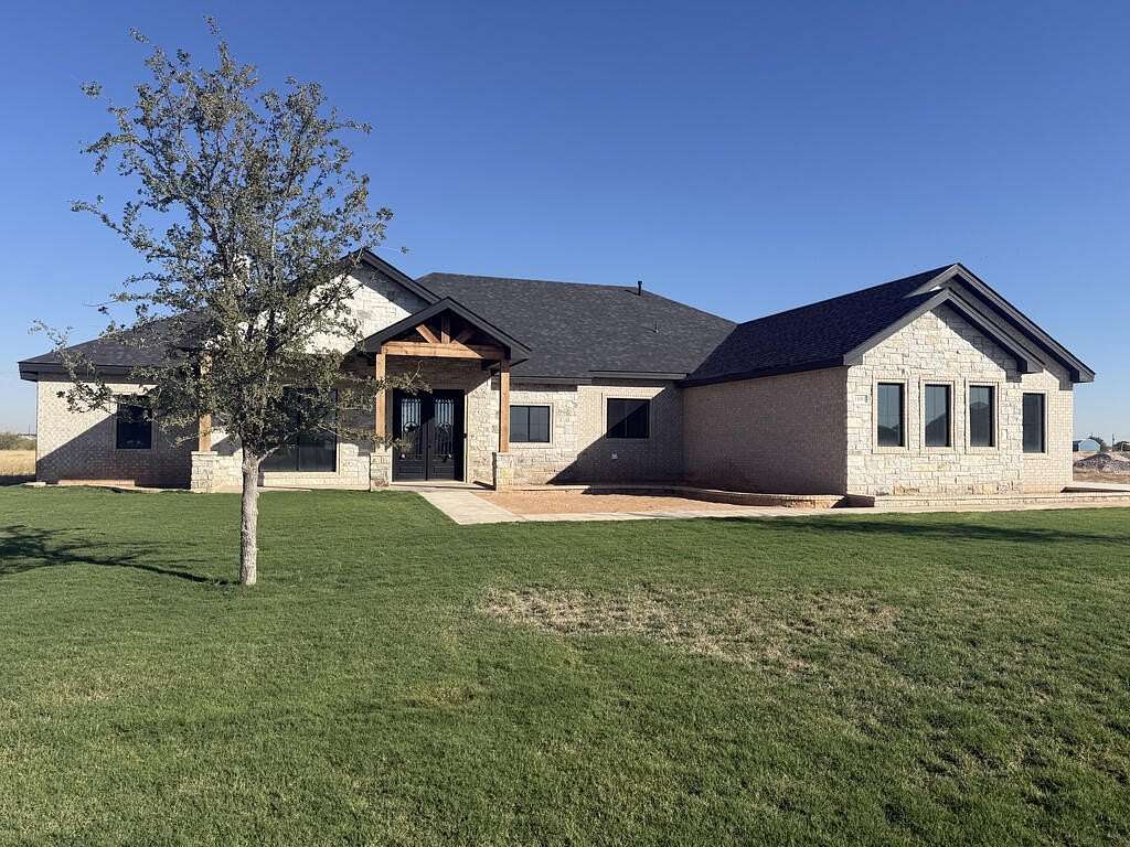 1.5 Acres of Land with Home for Sale in Midland, Texas