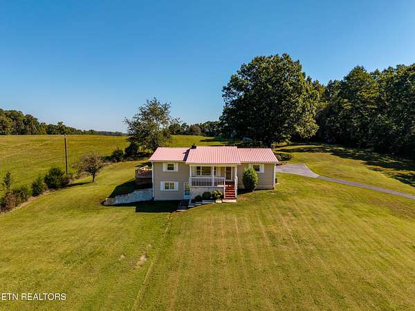 39.1 Acres of Land with Home for Sale in Philadelphia, Tennessee
