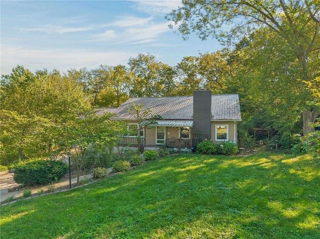 1.5 Acres of Land with Home for Sale in Excelsior Springs, Missouri