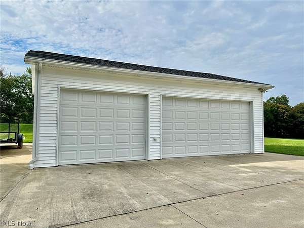 4.86 Acres of Land with Home for Sale in Salem, Ohio