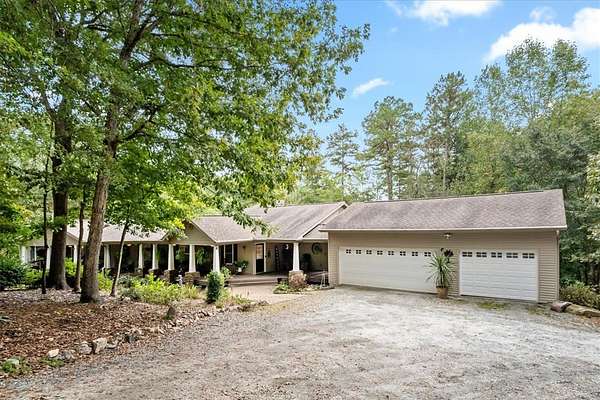 3.52 Acres of Land with Home for Sale in Westminster, South Carolina