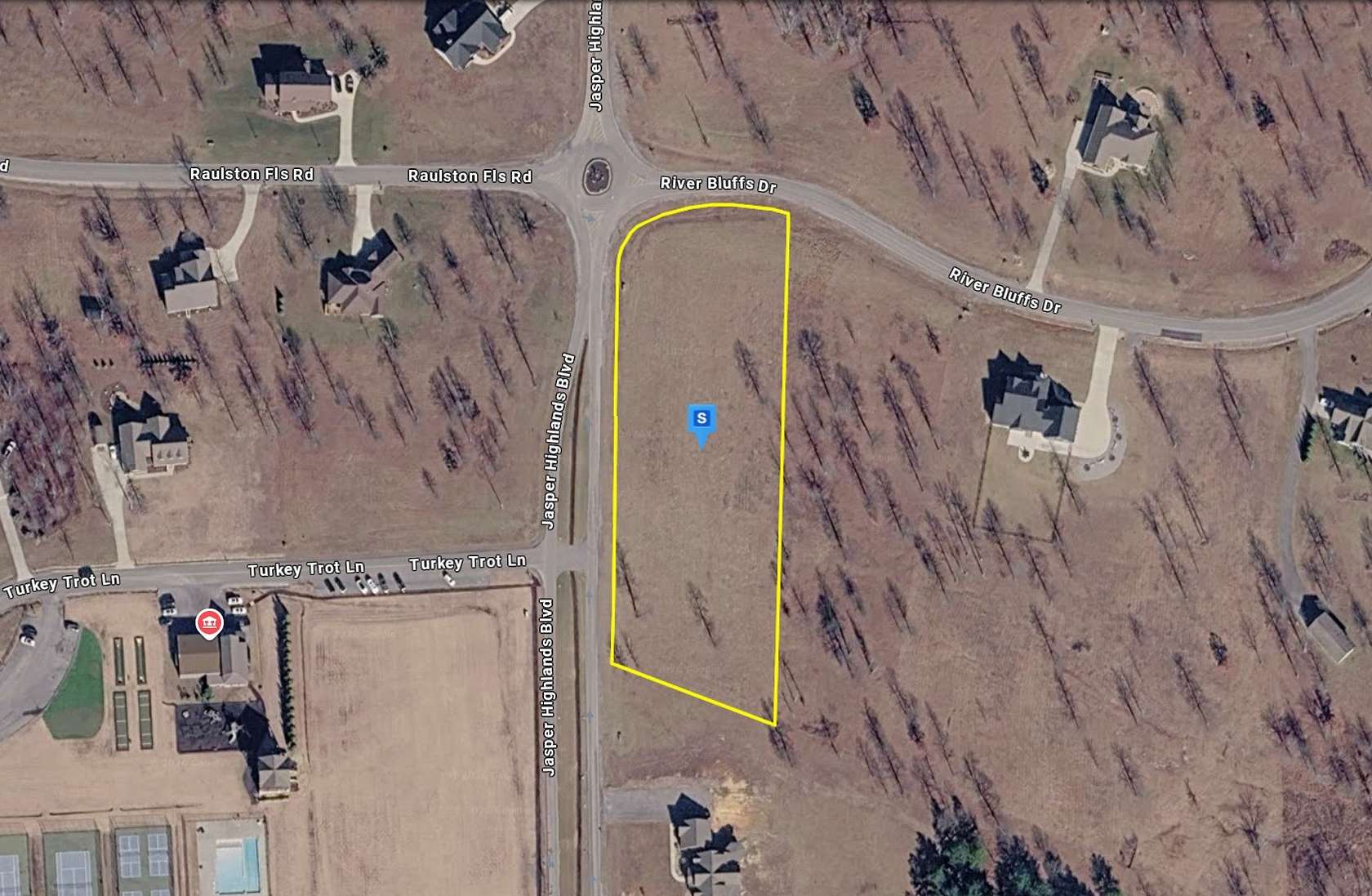 2 Acres of Residential Land for Sale in Jasper, Tennessee