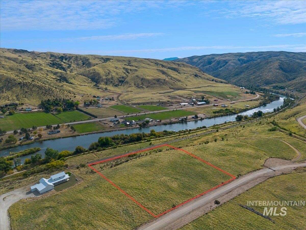 5 Acres of Residential Land for Sale in Emmett, Idaho