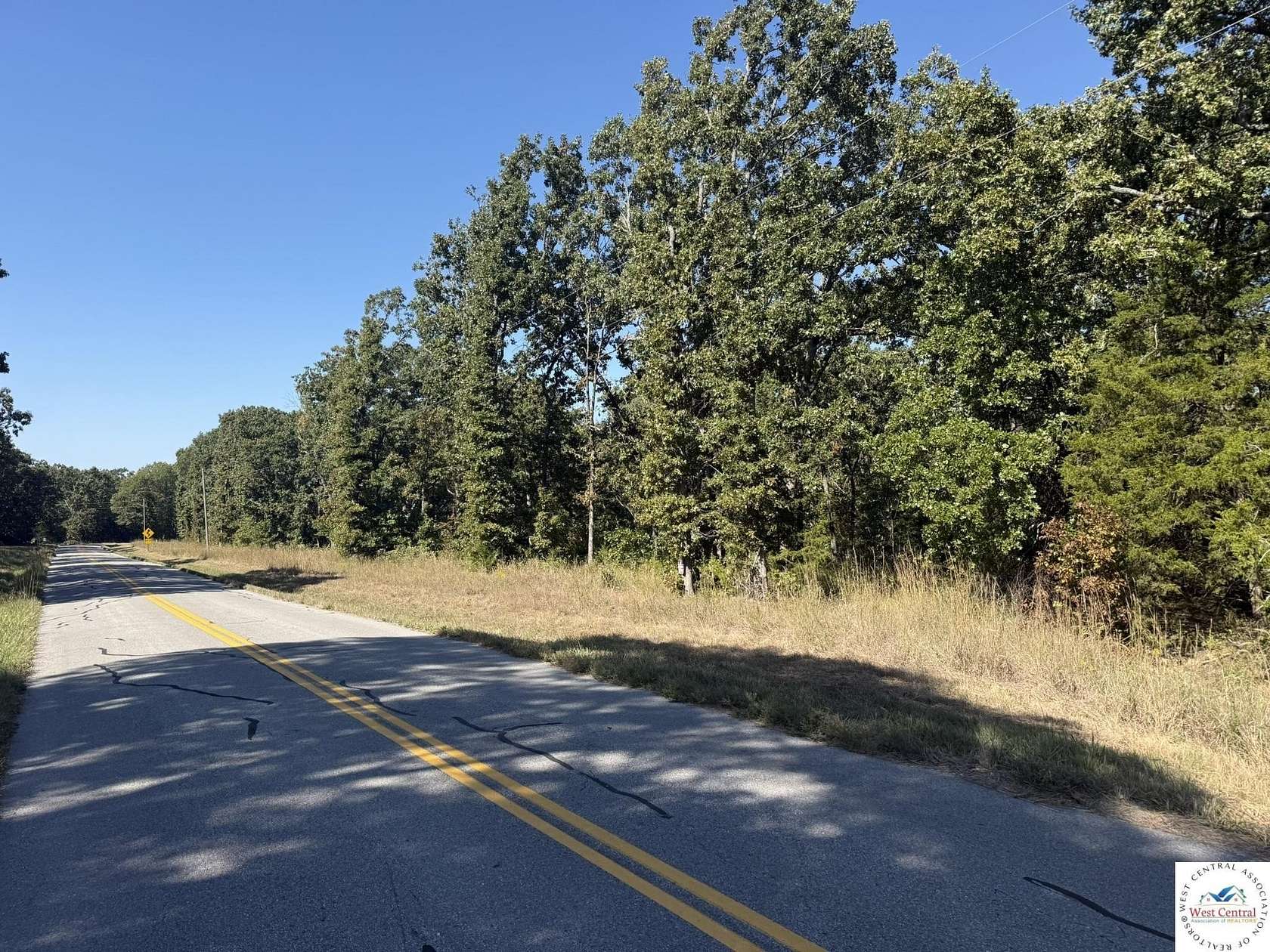 2.3 Acres of Residential Land for Sale in Warsaw, Missouri - LandSearch