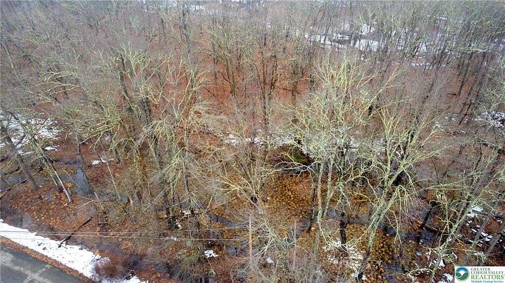 0.93 Acres of Residential Land for Sale in Middle Smithfield Township, Pennsylvania
