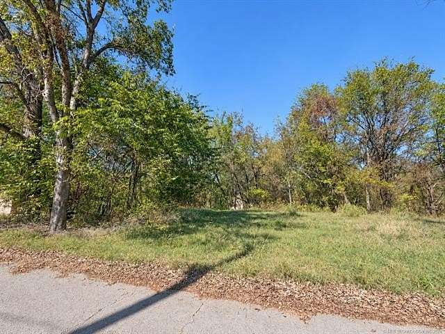 0.32 Acres of Residential Land for Sale in Wilburton, Oklahoma