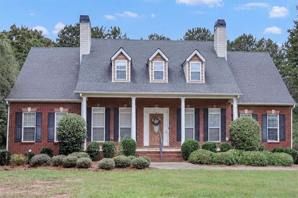 2.55 Acres of Land with Home for Lease in Jackson, Georgia
