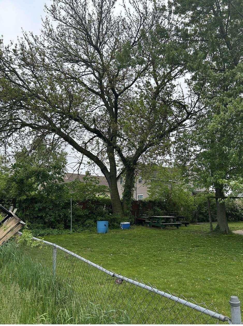 0.04 Acres of Land for Sale in Michigan City, Indiana