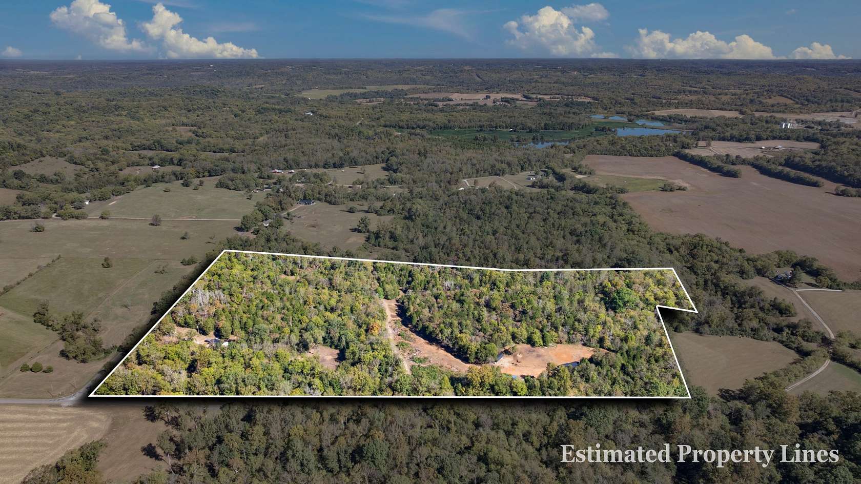 41.3 Acres of Land for Sale in Columbia, Tennessee