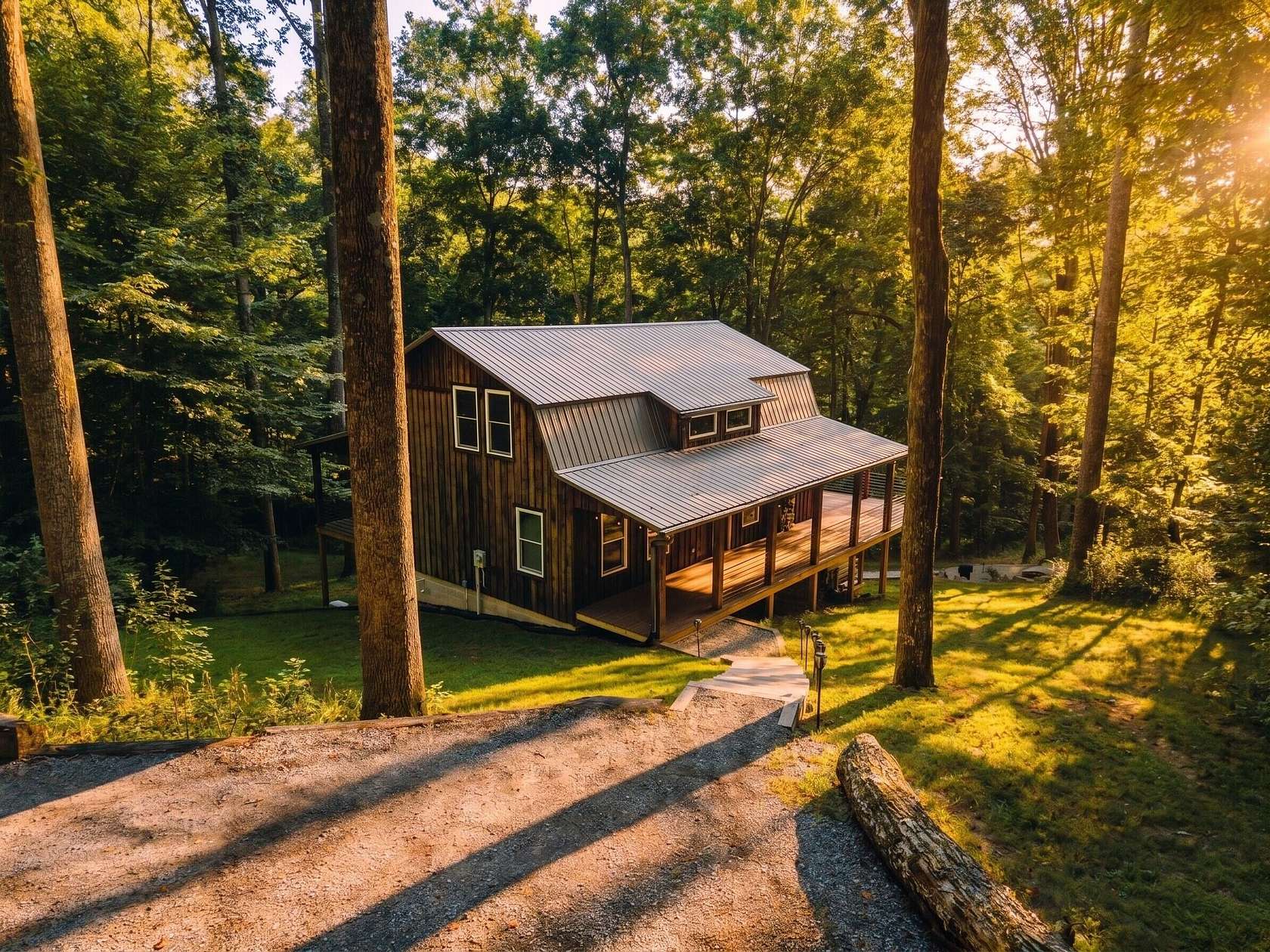 2 Acres of Land with Home for Sale in Rockbridge, Ohio