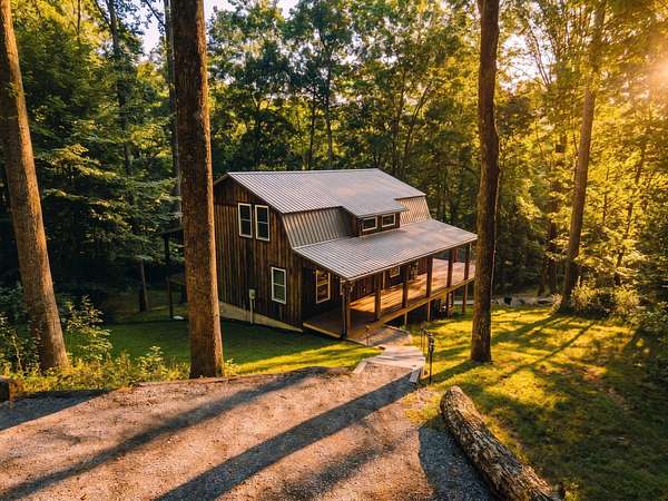 2 Acres of Land with Home for Sale in Rockbridge, Ohio