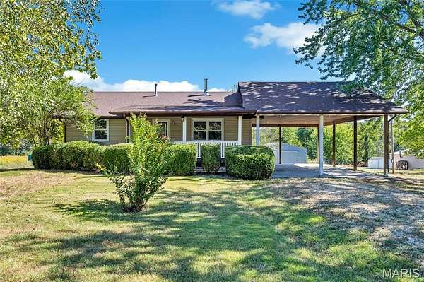 5 Acres of Land with Home for Sale in Wright City, Missouri