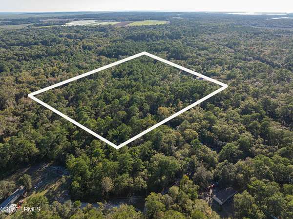 10 Acres of Land for Sale in Saint Helena Island, South Carolina