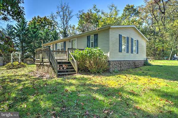 3.3 Acres of Land with Home for Sale in Bentonville, Virginia