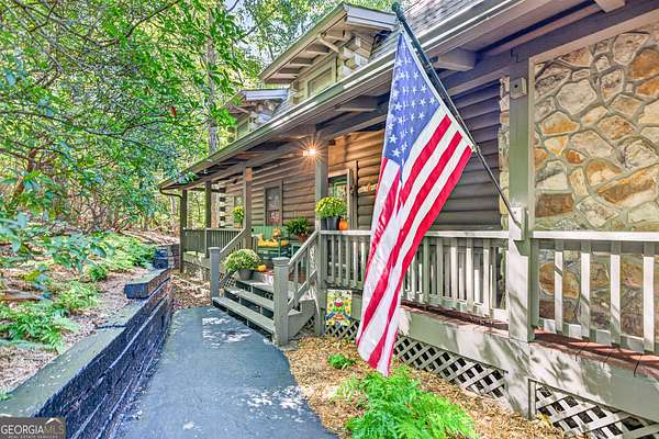 1.73 Acres of Land with Home for Sale in Big Canoe, Georgia