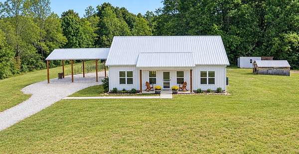 8 Acres of Land with Home for Sale in Lynchburg, Tennessee