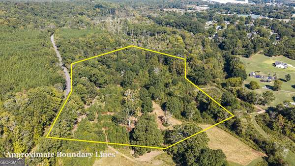 10 Acres of Residential Land for Sale in Adairsville, Georgia