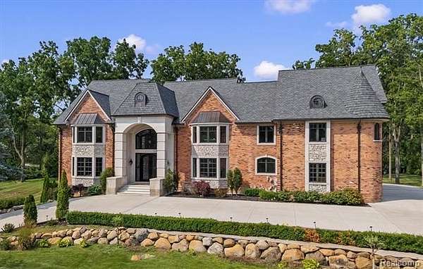 1.5 Acres of Land with Home for Sale in Bloomfield Hills, Michigan