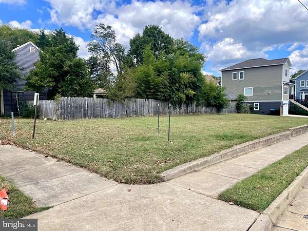 0.12 Acres of Residential Land for Sale in Fredericksburg, Virginia