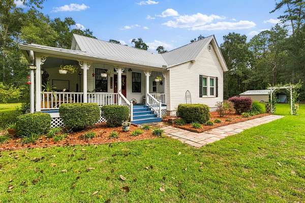 2.77 Acres of Land with Home for Sale in Havana, Florida