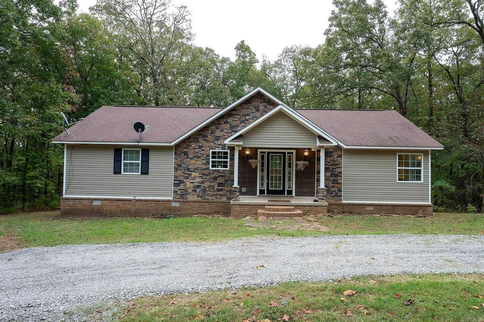 3.58 Acres of Land with Home for Sale in Batesville, Arkansas