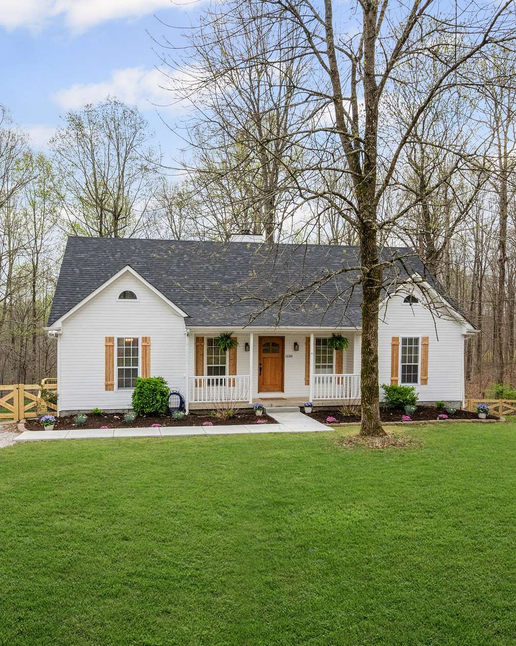 5 Acres of Land with Home for Sale in Pegram, Tennessee