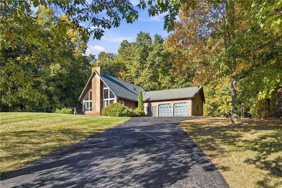 5 Acres of Land with Home for Sale in Keuka Park, New York