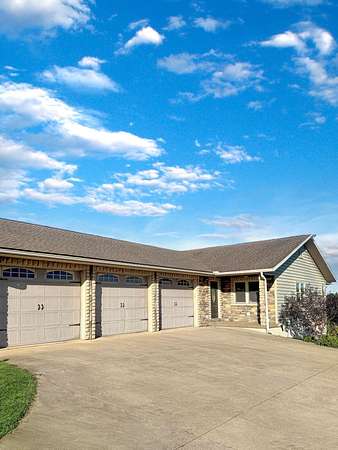 2.63 Acres of Land with Home for Sale in Zanesville, Ohio