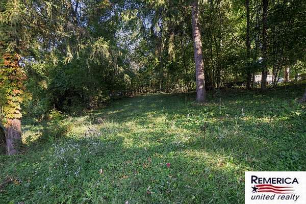 0.5 Acres of Land for Sale in Pinckney, Michigan