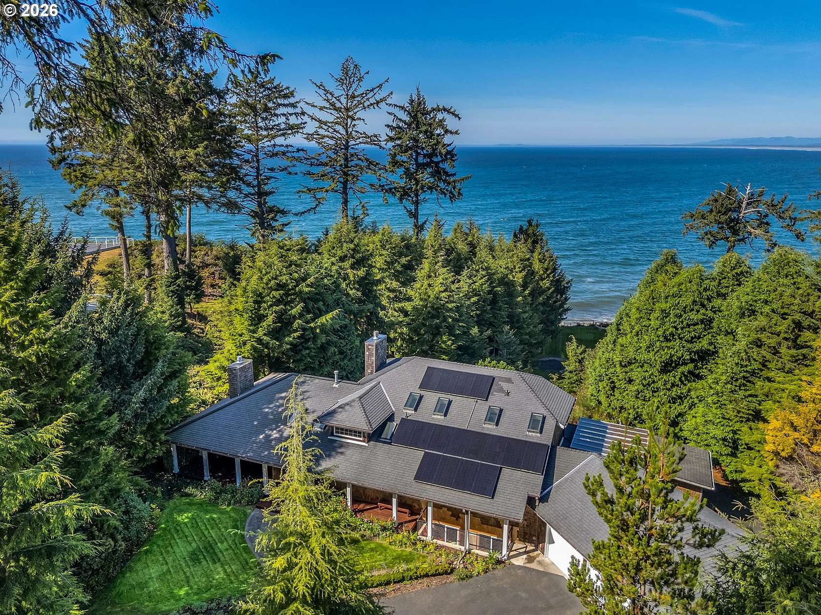 1.72 Acres of Land with Home for Sale in Seaside, Oregon