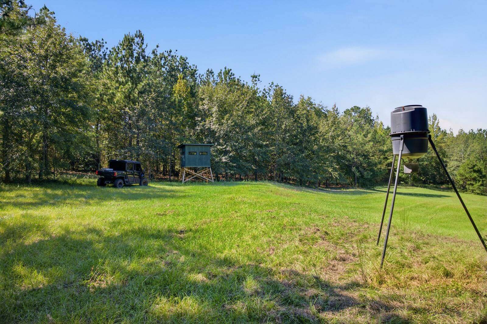 87.8 Acres of Land for Sale in Louisville, Alabama