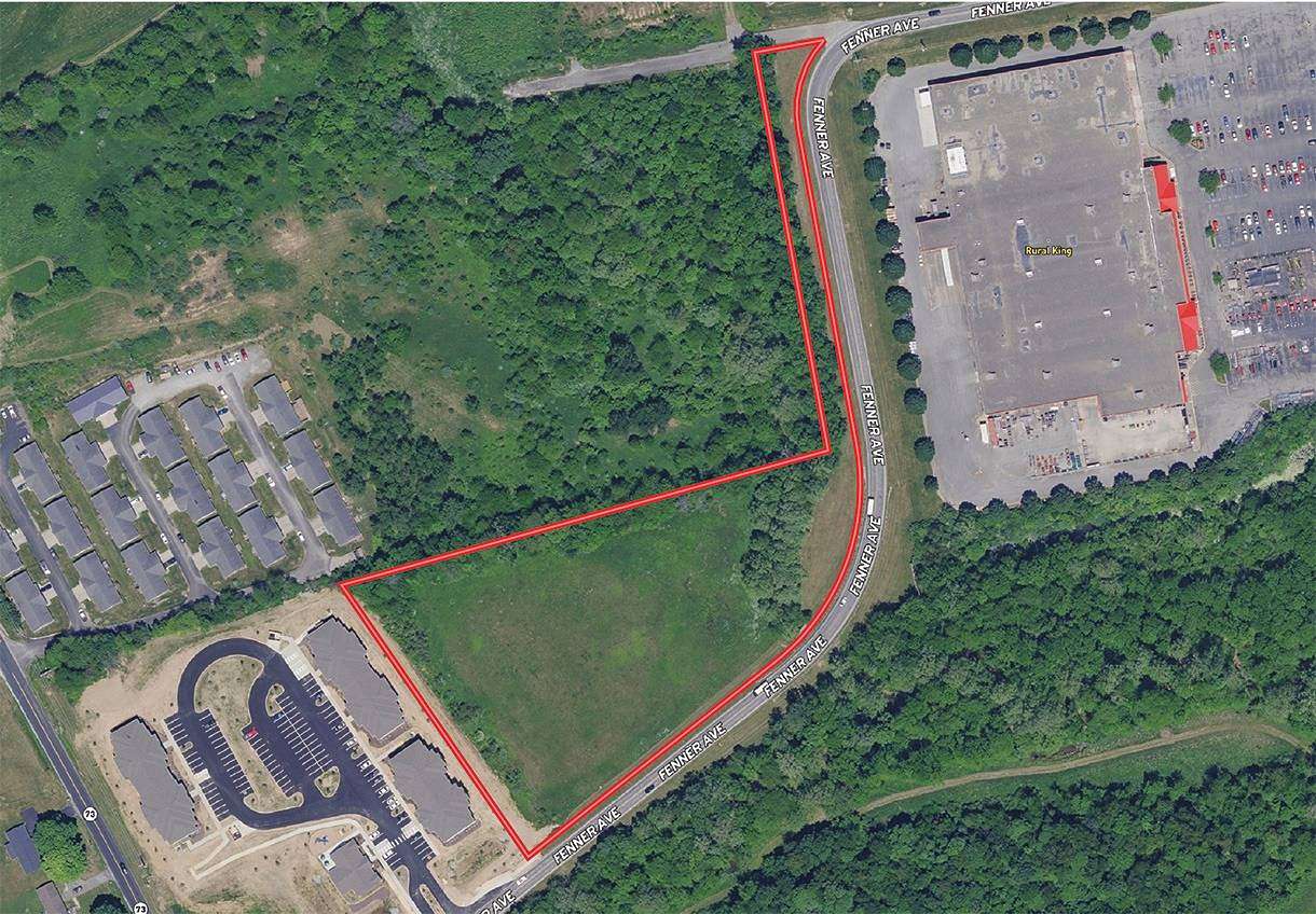 5.49 Acres of Mixed-Use Land for Sale in Hillsboro, Ohio
